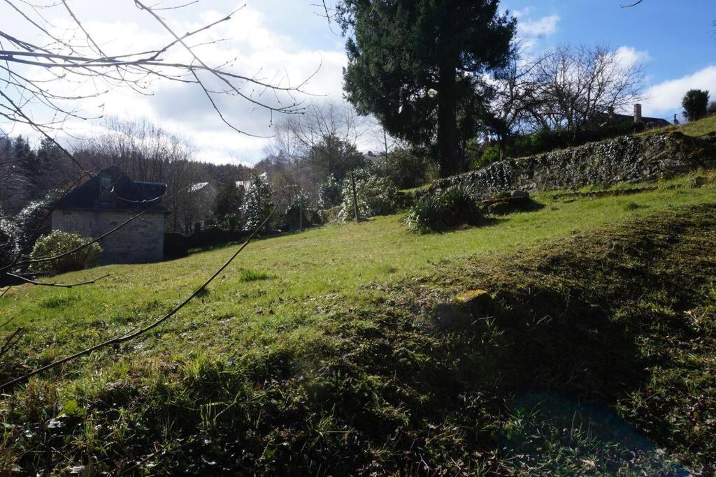 Le Clos Du 10 Treignac Extérieur photo
